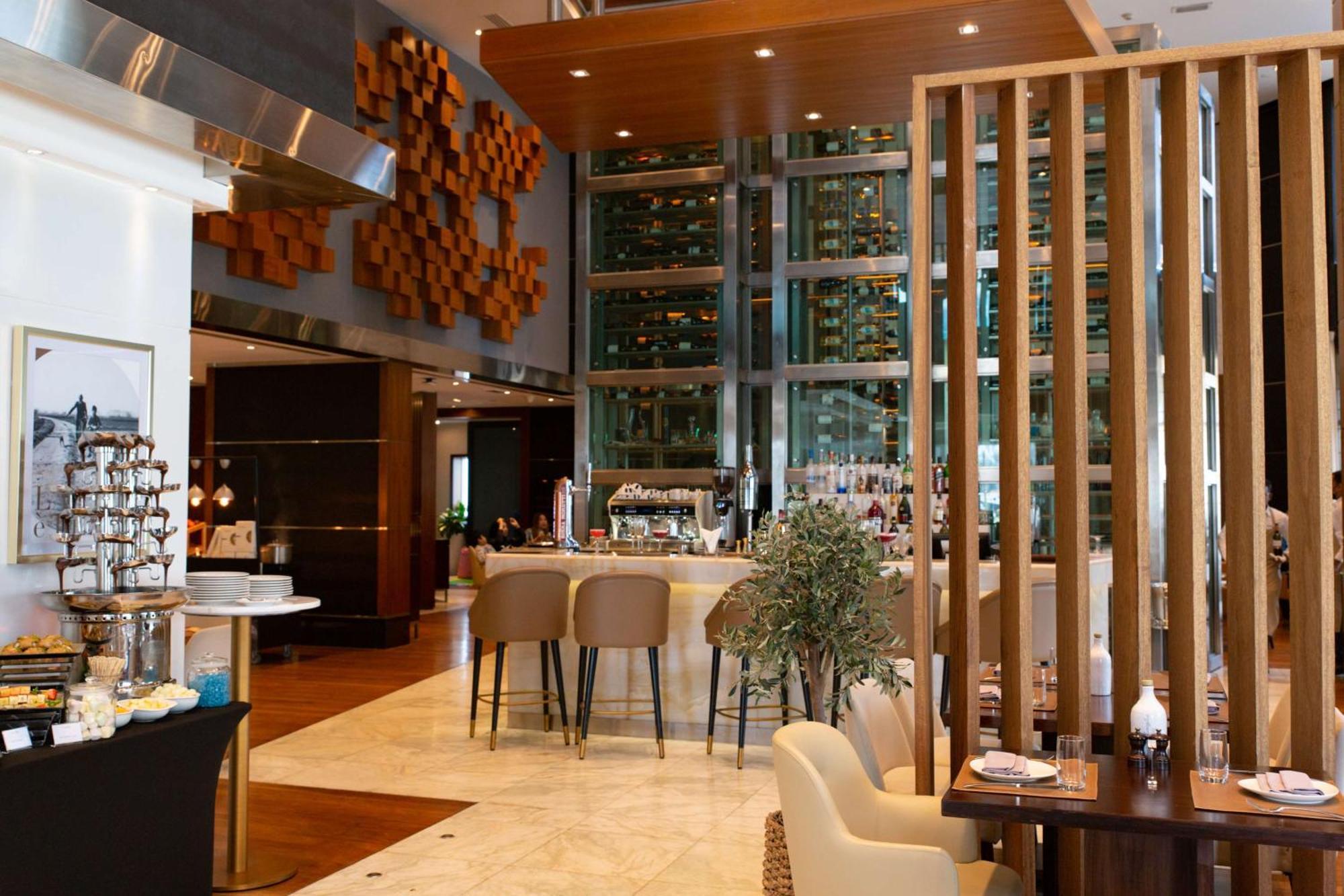 Radisson Blu Hotel, Dubai Media City Екстер'єр фото